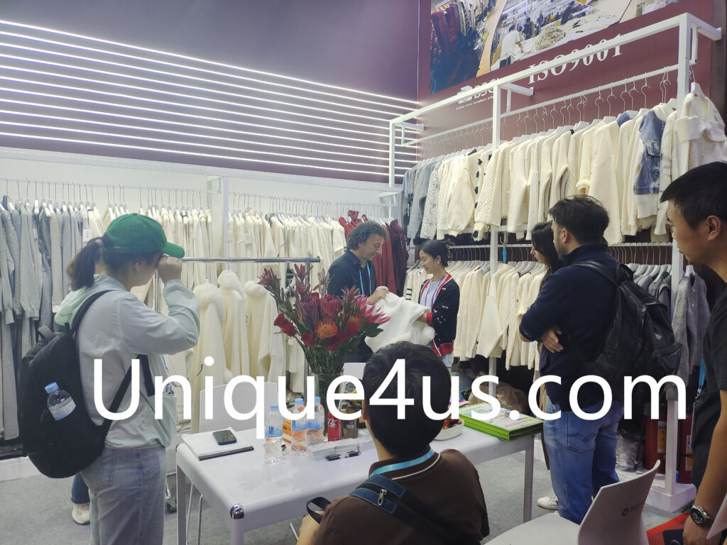 Canton_Fair_Clothing