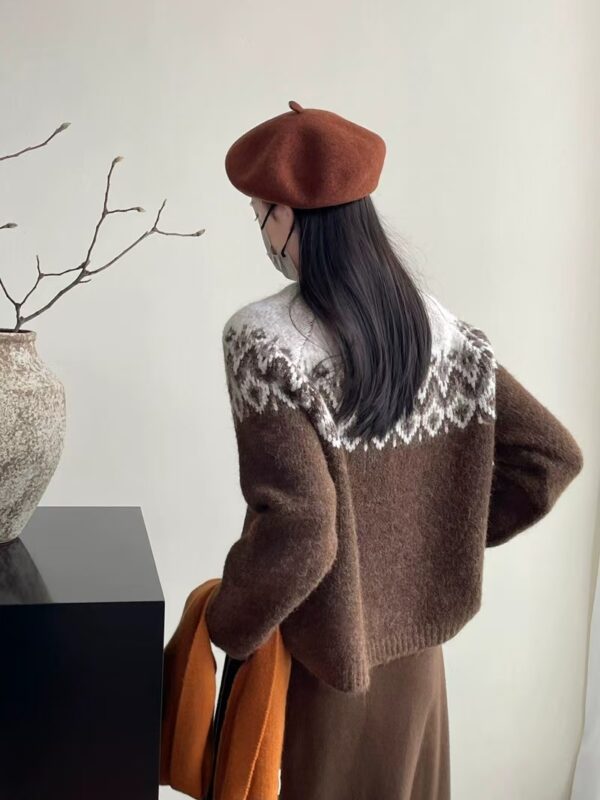 8% Wool Fair Isle Round Neck Women's Autumn And Winter Single-breasted Classic Retro Knitted Wool Cardigan Sweater Women - Image 2